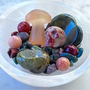 Selenite Round Bowl Charging Dish, Jasper Mini Skull Dragon Blood Worry Stone